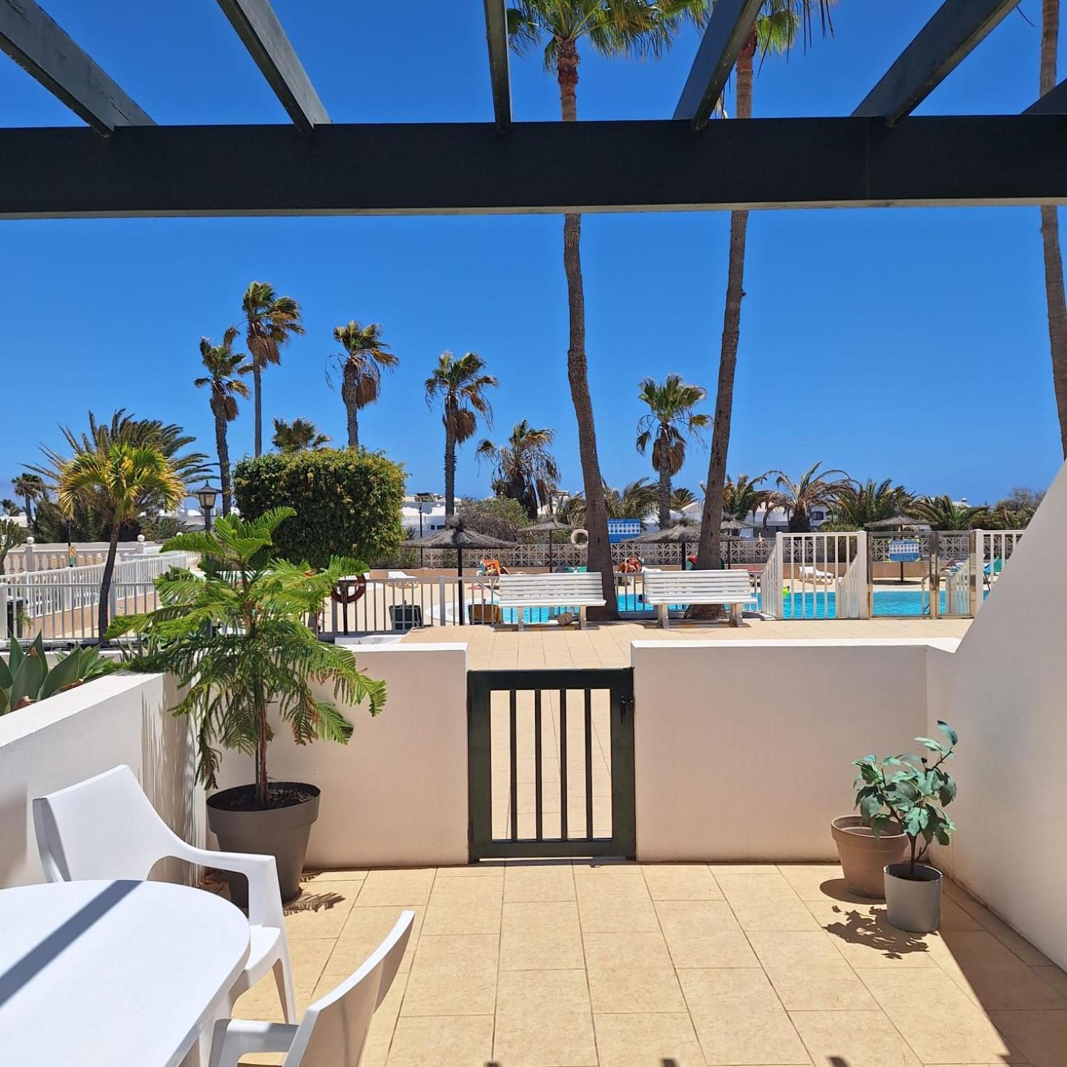 Apartamento Club Valena, Puerto Del Carmen, Lanzarote Тіас Екстер'єр фото